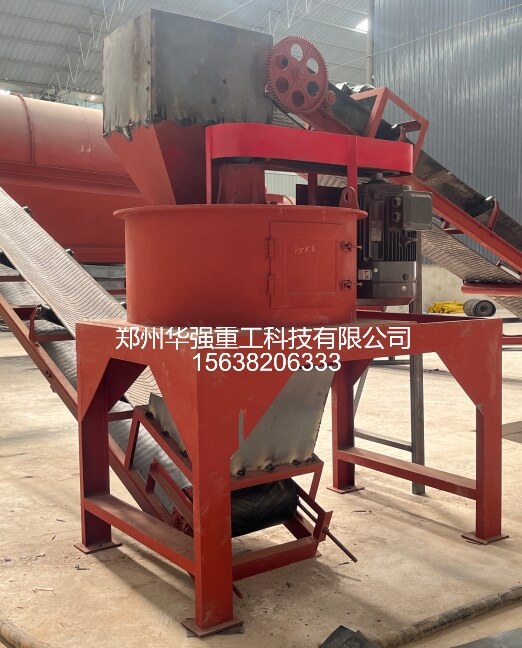 什么是有機(jī)肥粉碎機(jī)？有機(jī)肥立式粉碎機(jī)的作用有哪些？